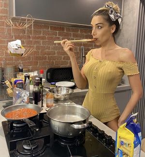 Your girlfriend making me breakfast after I inseminated her pussy last night!