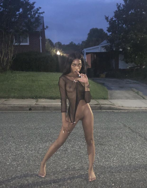 ebony hoe naked in public