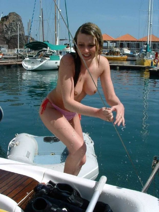 I bet she’s popular at the marina