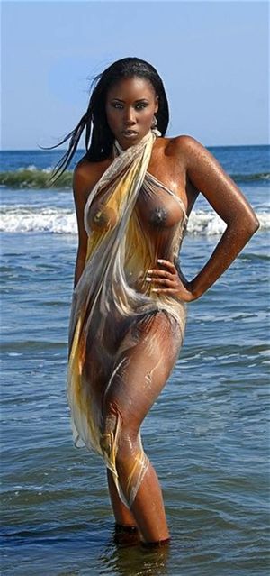 Splendid mermaid ... and so dangerous !