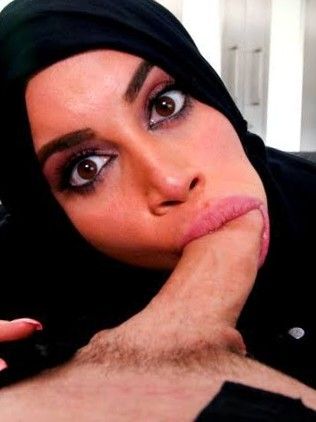 AMY ANDERSSEN
