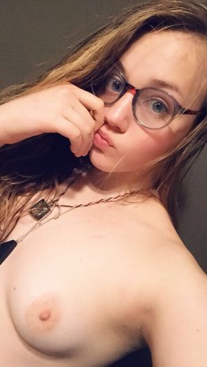Gamergirlfriend69 Picture