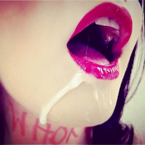 Submissive slave hungry for big cocks