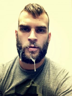 Hot guy took took a nice load on his beard