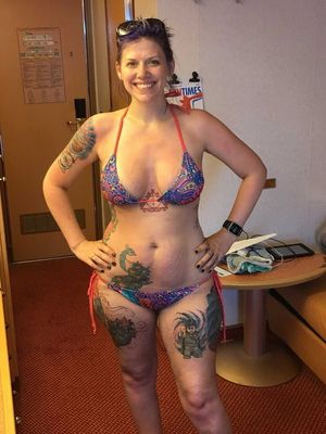 Sexy tattooed slut