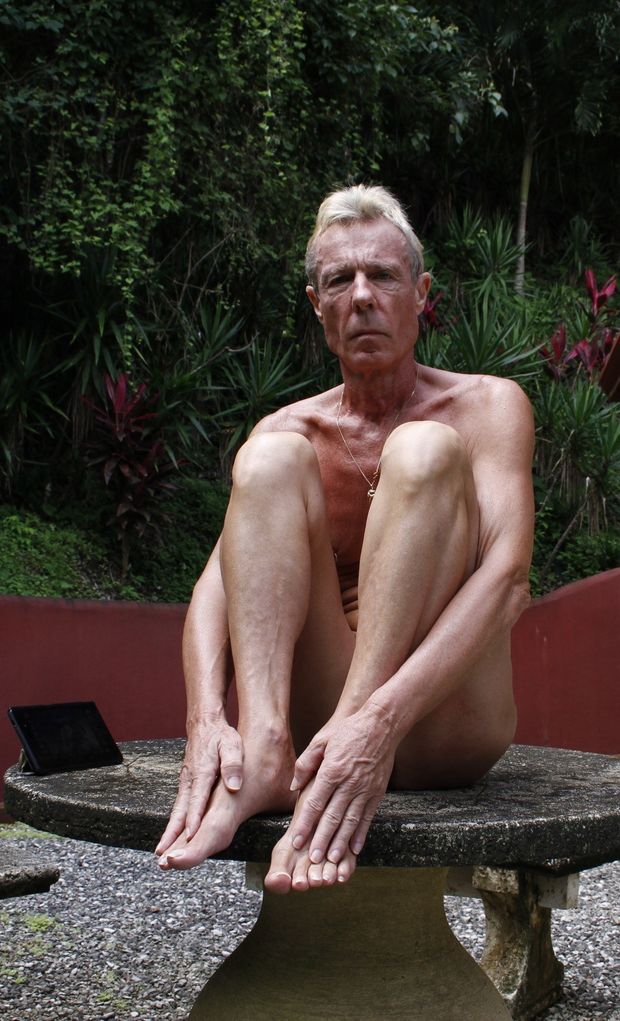 I a naked and hairless slave faggot