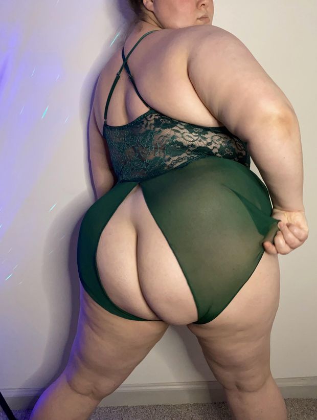 This lingerie is supposed to just be open crotch.. my ass had OTHER ideas ????????
