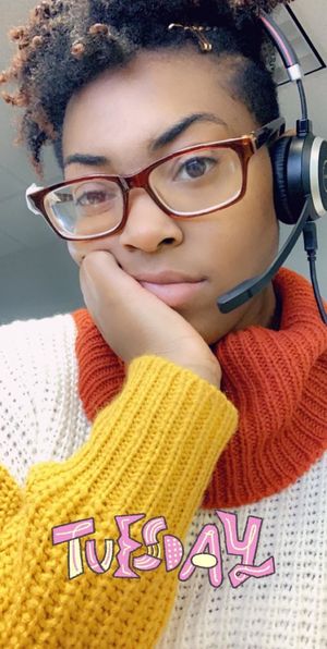 Just at work....wanting cock in my mouth!!!