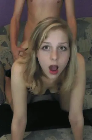 pose