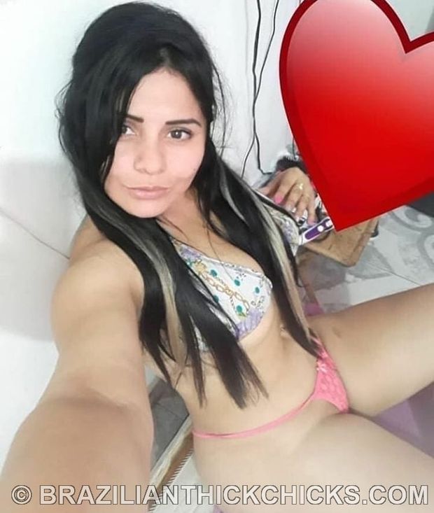 brazilian chick - See her video at >> brazilianthickchicks .com