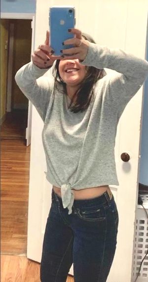 Playful MILF in Jeans Selfie (Fit & Trimmmm)