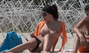 nice sun-glasses... :-)