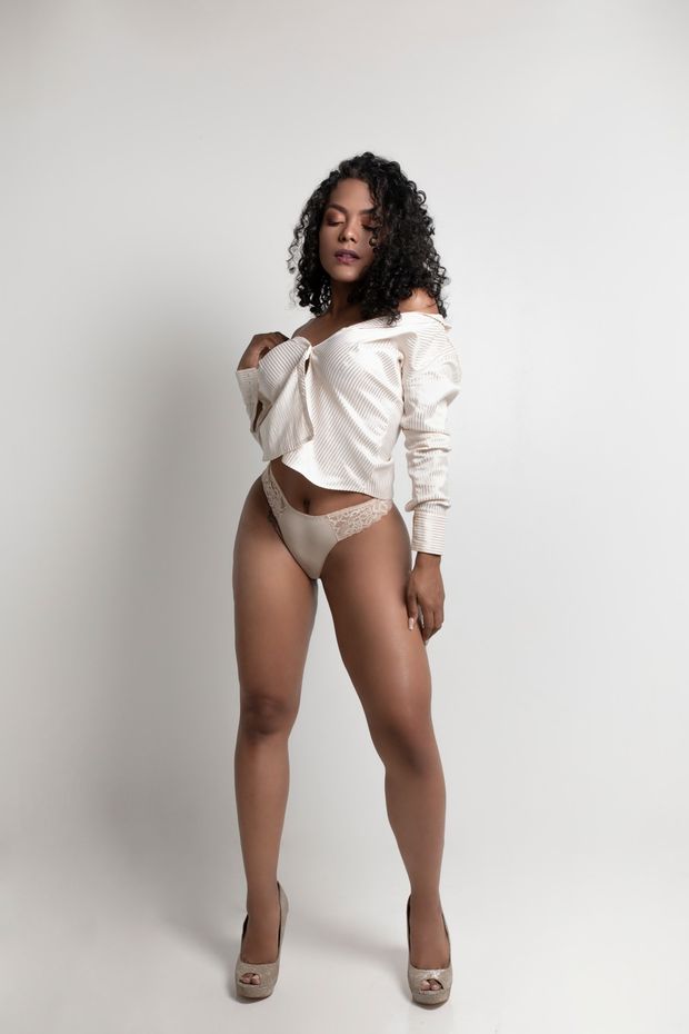 Carla Morelli - FanCentro Models
