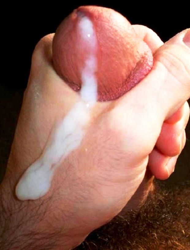 jerking & beautiful cumshot (3)
