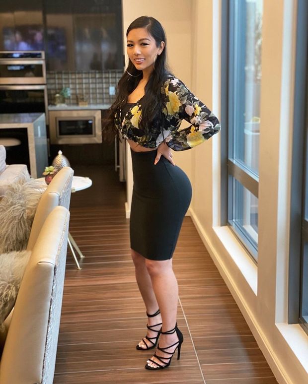 thick and asian tight