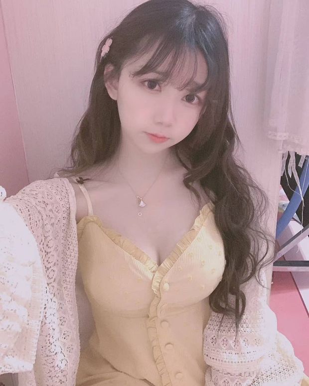 Cute Asian teen