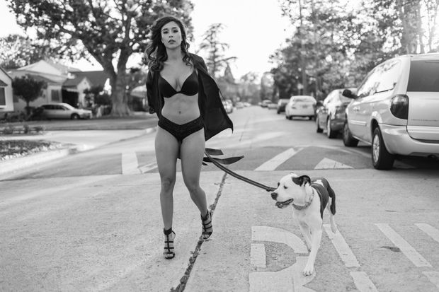 walking the doggo