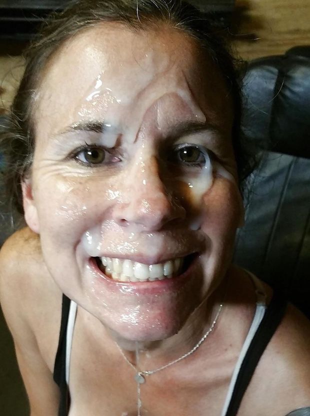 Sexy Cum Facial
