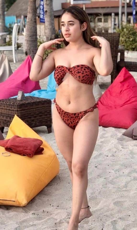 Bollywood Actress Bikini Pics
