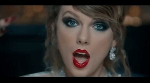 Beautiful red lipstick 3