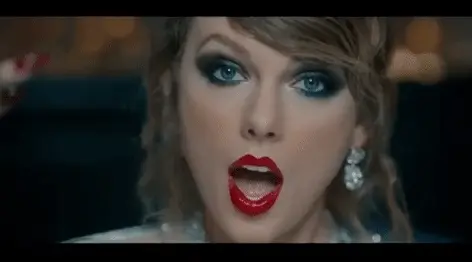 Beautiful red lipstick 3