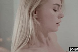 YOU MAY CUM INSIDE BLONDE MODEL JANE F 14
