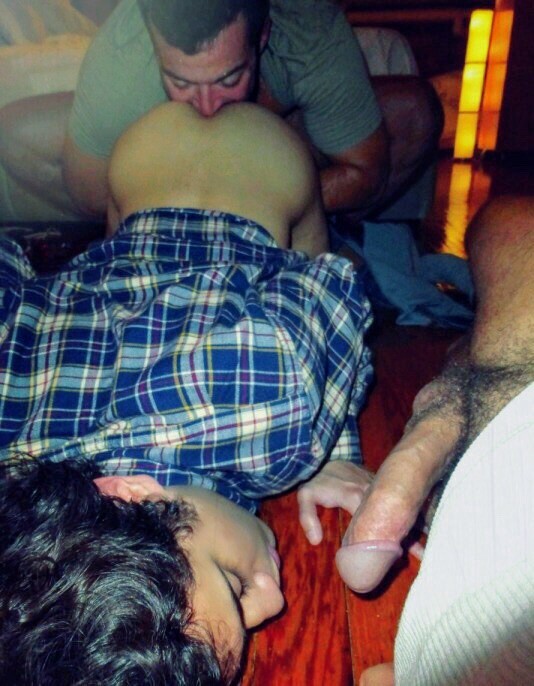 Dad n uncle enjoying my lil hole