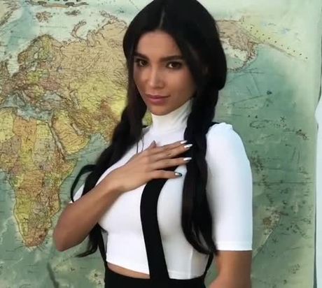 Sveta Bilyalova Cute as fuck and so sexy