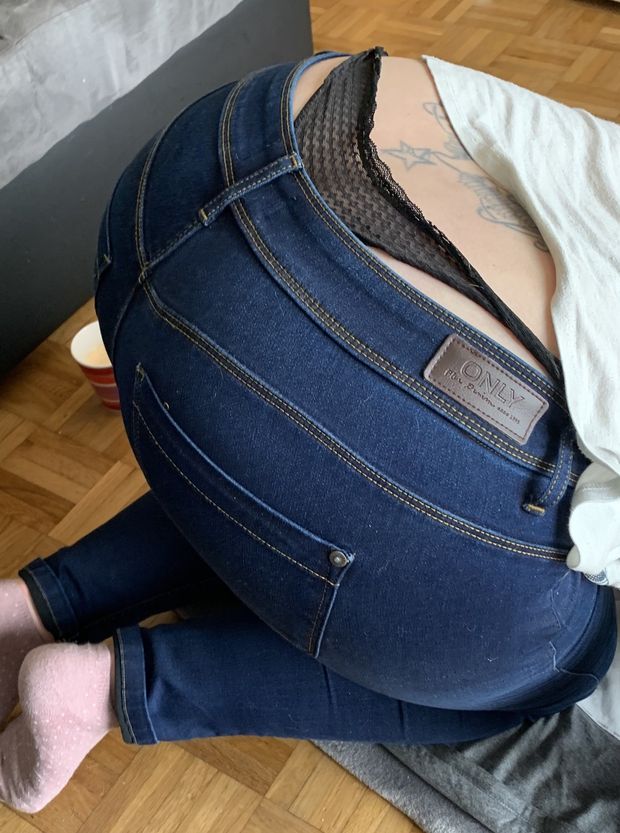 Hot amateur whaletail
