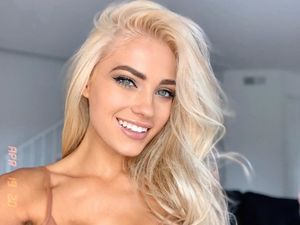 Face you would love to skull fuck