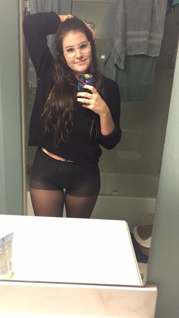 Cubby brunette in pantyhose