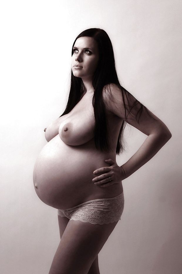 huge round belly and lovley boobs