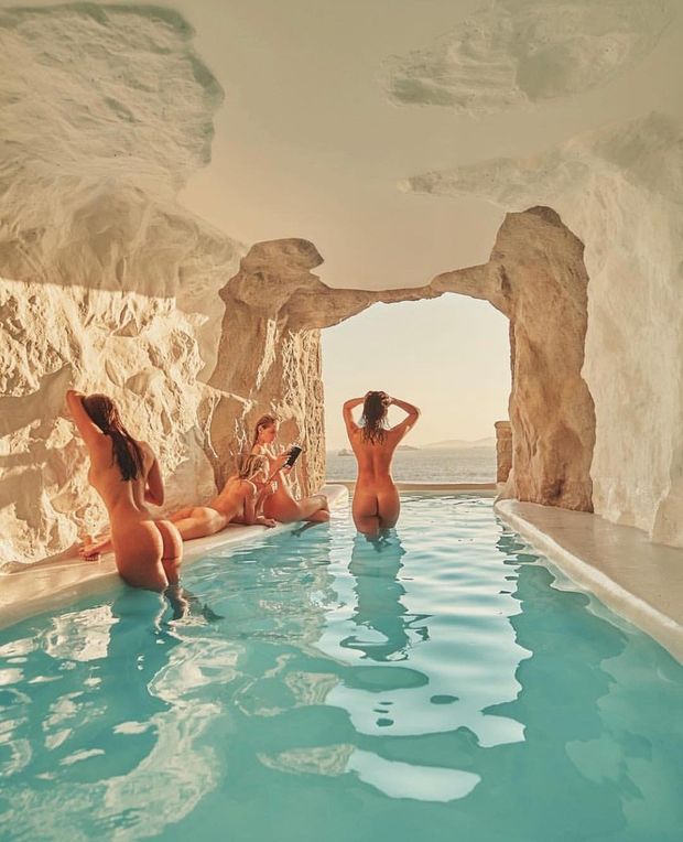 Harem Grotto