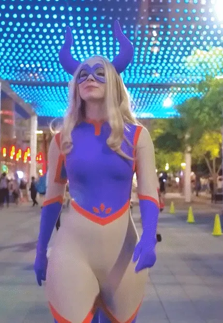 Enji Night amazing body figure