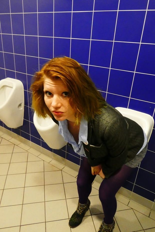 pee
