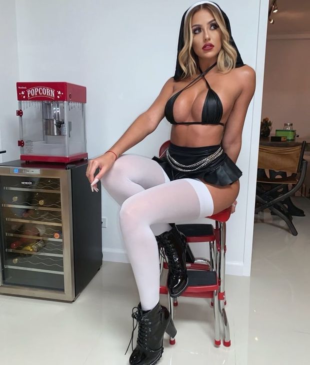 Renèe Estella
