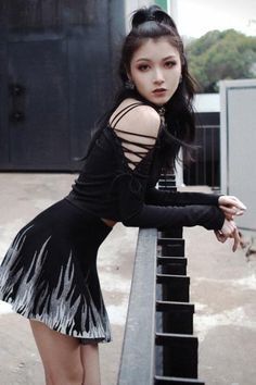 Sexy goth Teen