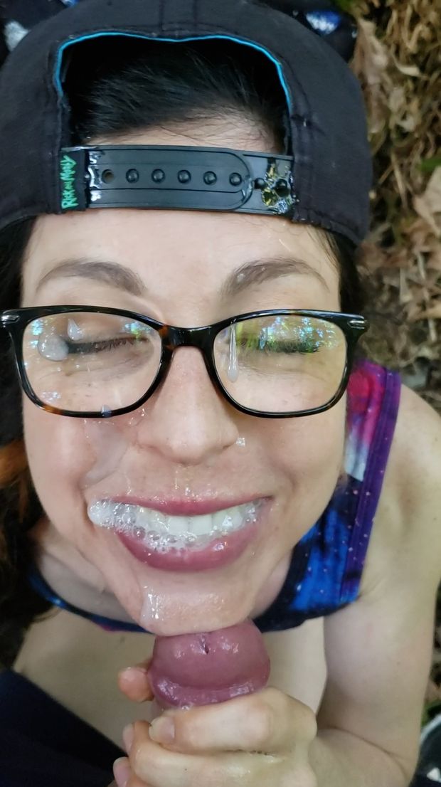 amateur teen cumshot