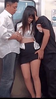 Skirt lift pantyhose