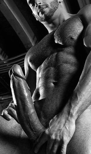 When he woke up with a huge boner this morning, Jorge didn't imagine he would fuck married British pussy tonight