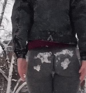 Shaking the snow off gap - gif