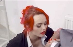 red lipstick oral queen