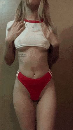 Blonde Jumping Makes Titties Come Out