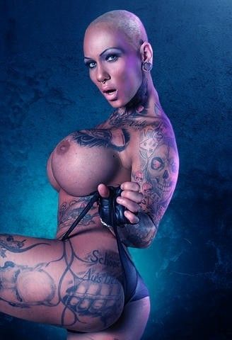Tatoo punk bitch!