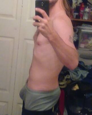 Huge cock and looking for fun