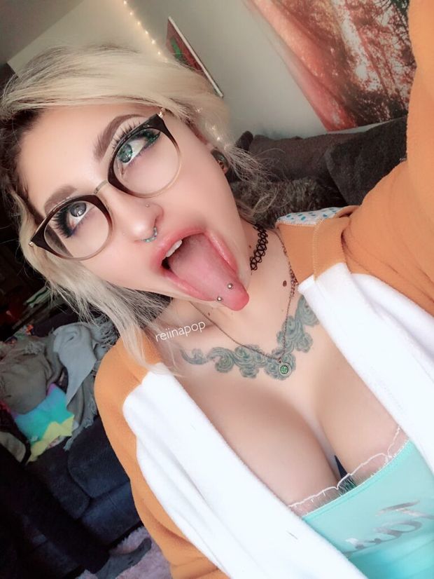 Perfect tattoo gal with glasses making hot ahegao face