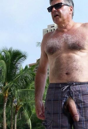 Older man showing cock outside