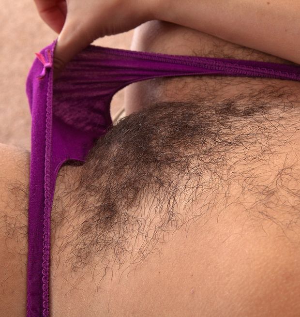 Tracy Rose Peek In Panties
