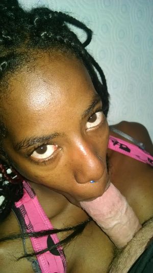 Ebony amateur loves vanilla