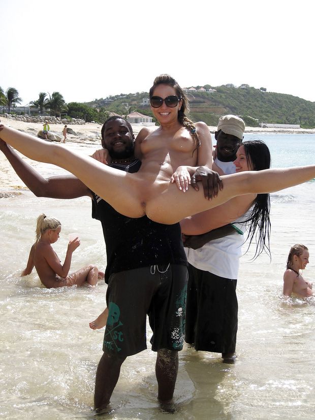 She loved showing off her pussyless crotch